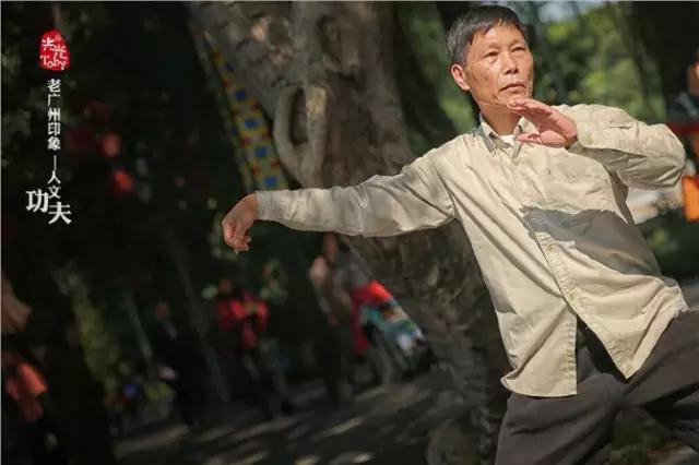 广州早茶看粤剧,老广州早茶听粤剧