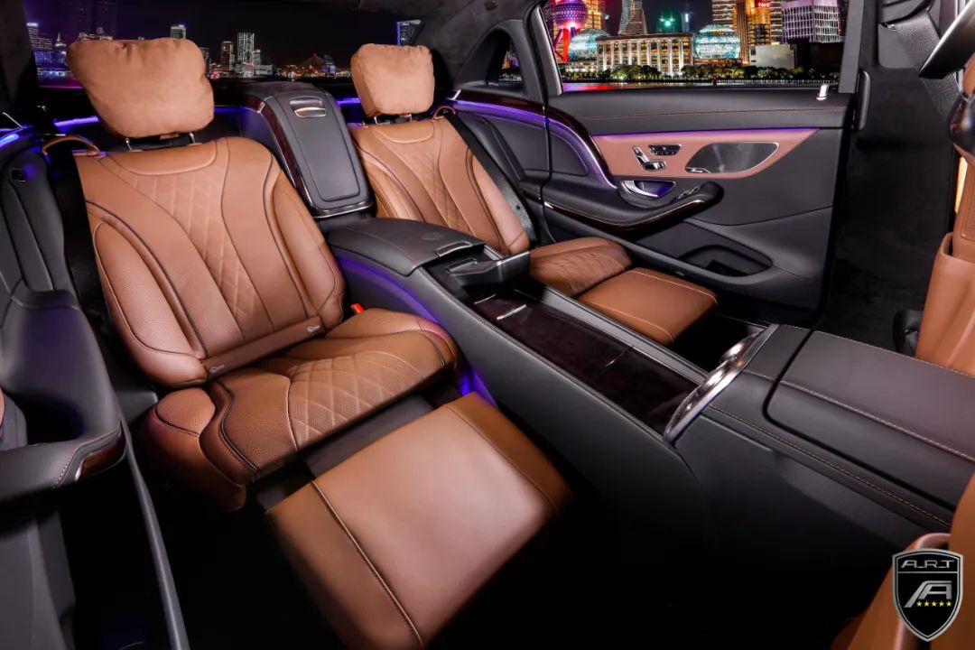 古思特100万左右的车,落地超千万的古斯特