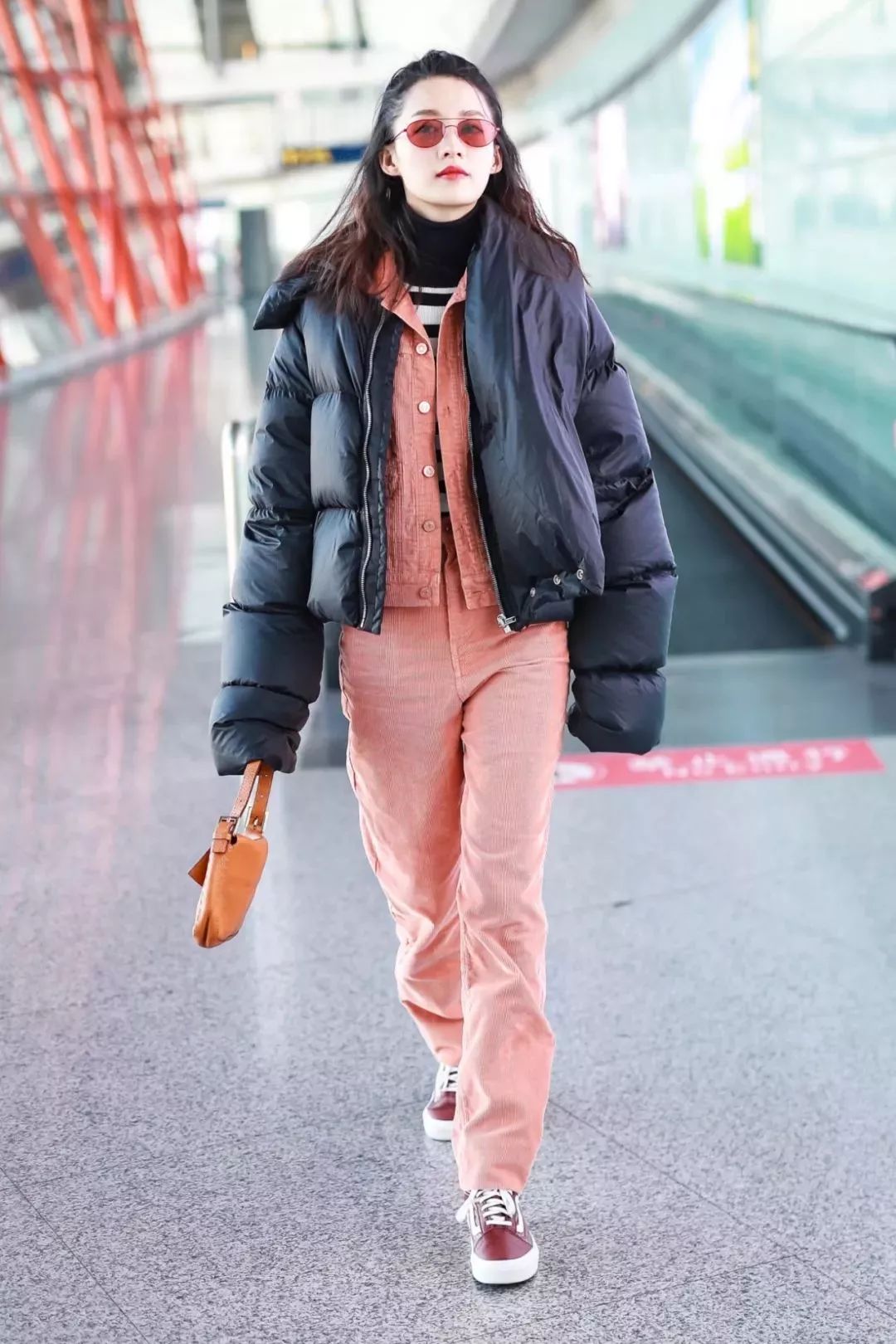 最适合过冬的羽绒服,入冬可以保暖实穿的羽绒服分享