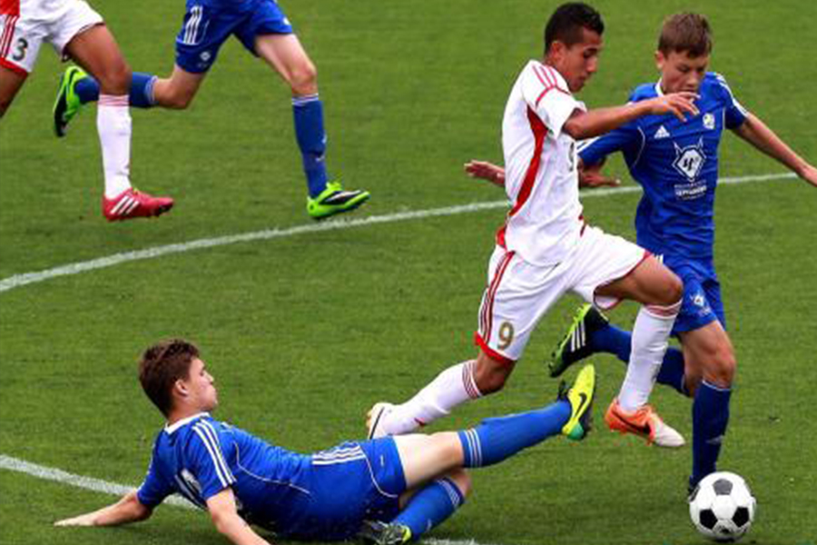 瓒崇悆鑱旇禌榛庢槑,涓浗瓒崇悆榛庢槑鐜扮姸