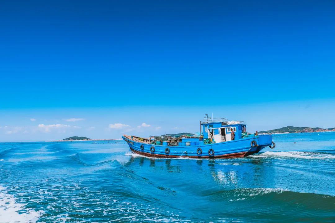 三亚和厦门哪一个更值得去旅游,三亚和厦门哪个更值得去旅游