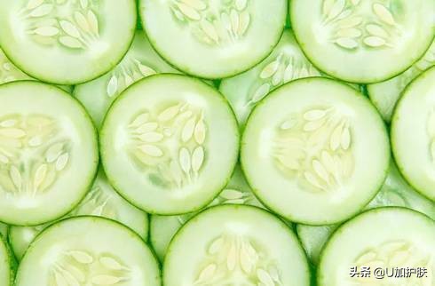 贴黄瓜片好处与坏处,贴黄瓜片的功效