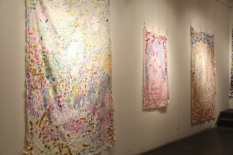 艺术家采访口吐芬芳,艺术家回顾个展