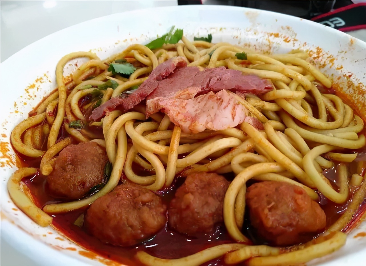 中国版的牛肉面,中国红烧牛肉面
