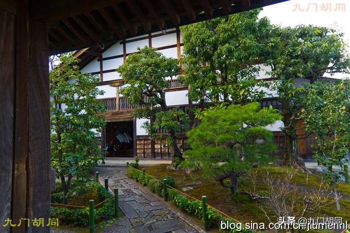 京都大德寺的庭院,织田信长墓地图片大全