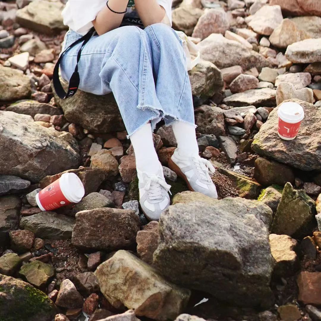 青岛的海给人很惬意,夏天青岛的海边热吗