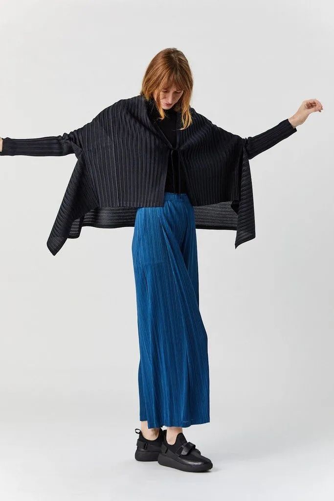 三宅一生——褶皱里的世界「北京新易设计坊」