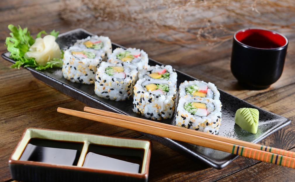 为什么日本人一年四季都穿袜子,日本人睡觉穿什么样的袜子