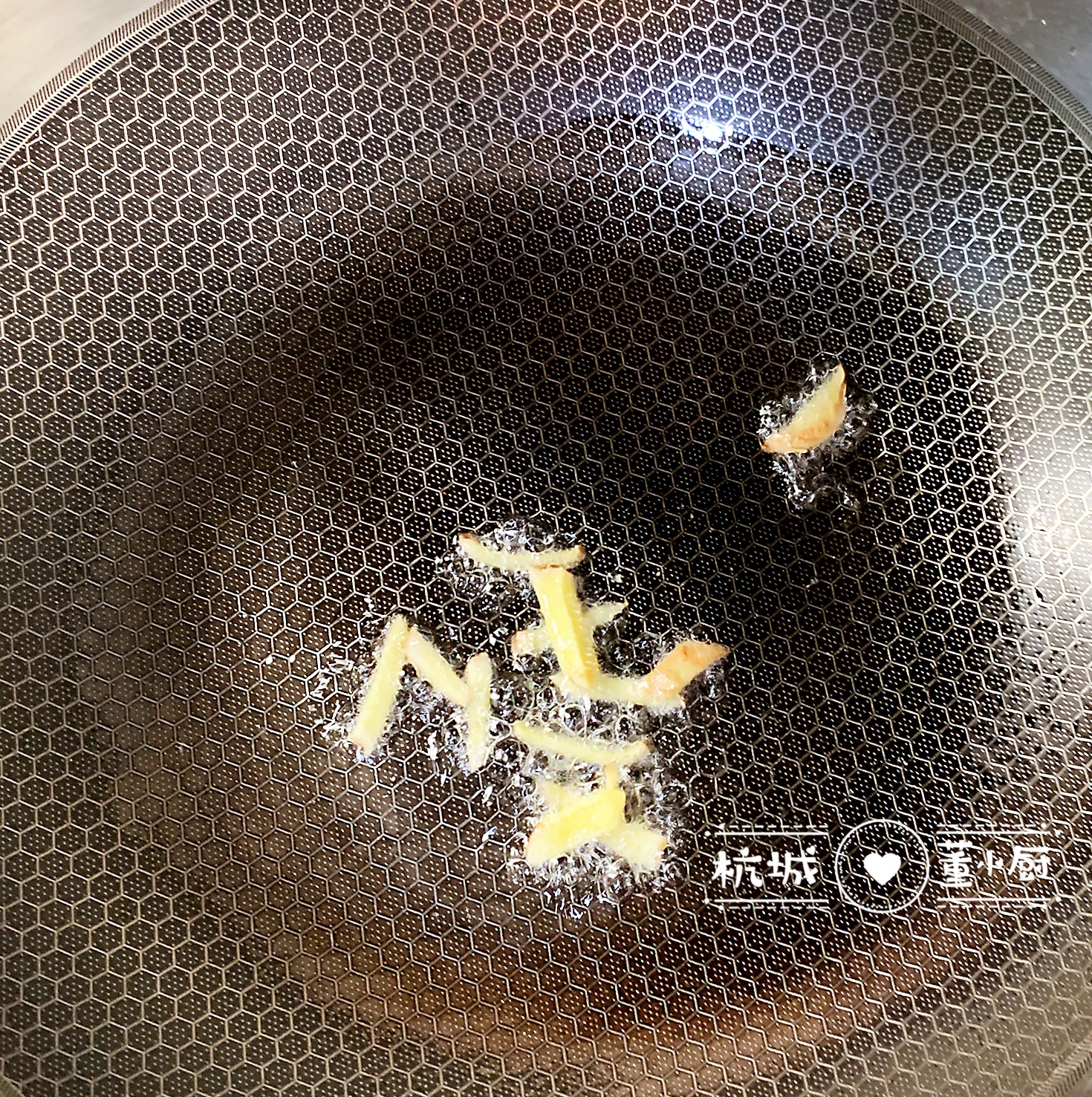 腌菜煨豆腐的做法图片,排骨腌菜烧豆腐的做法大全