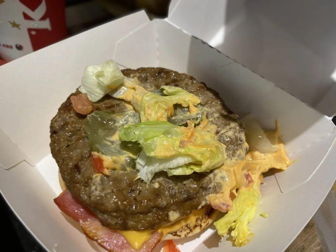 肯德基双层嫩牛堡和巨无霸,肯德基双层嫩牛堡和厚牛堡哪个好