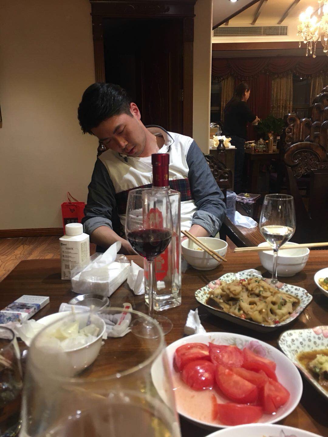 饮酒多少是过度,我们喝酒多了会怎么样