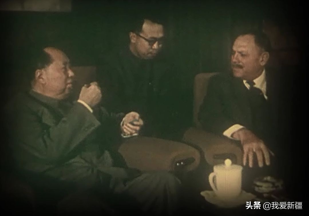 真实纪录秘筑中巴公路纪事,秘筑中巴公路纪事