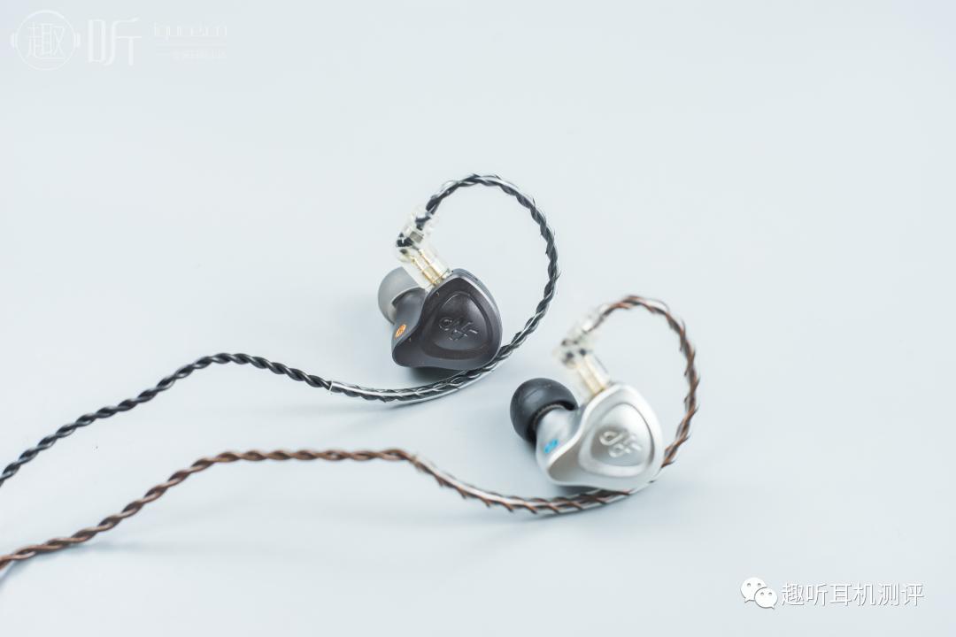 宁梵na2入耳式耳机,宁梵nm2耳机评测