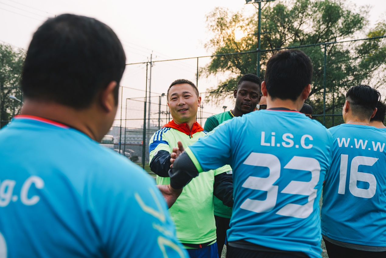 当爹的安定门“大空翼”36岁的热血足球梦