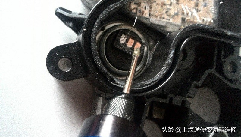 07宝马730变速箱维修教程,06年宝马730变速箱电脑版维修