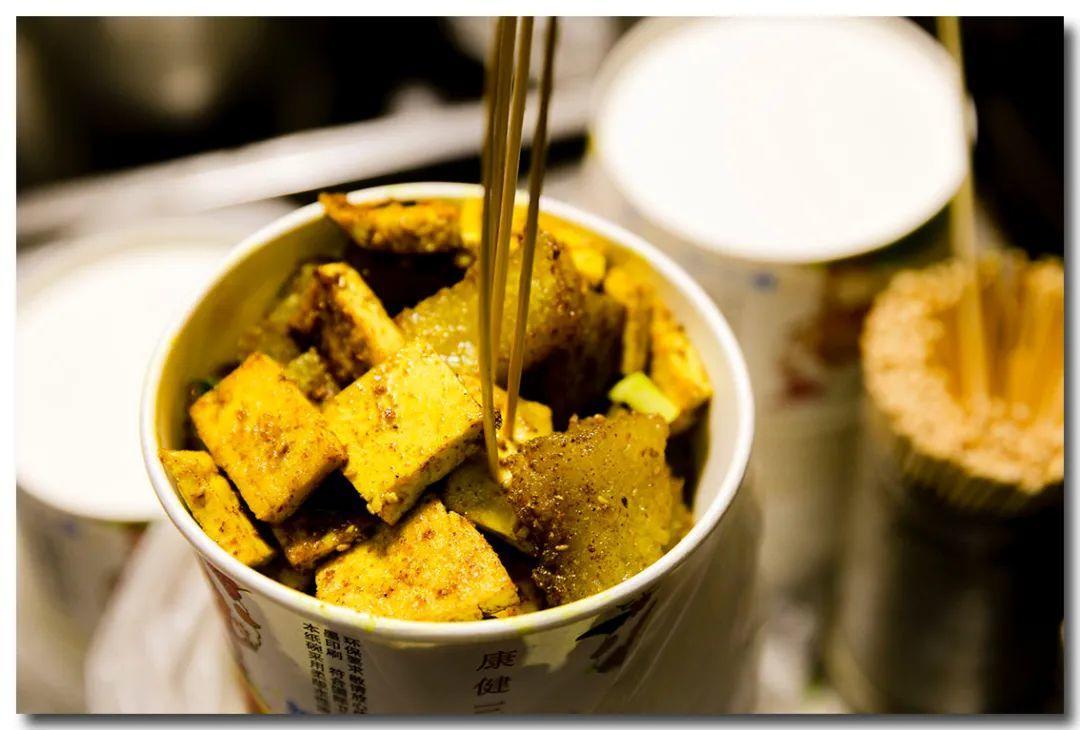 安阳最好的夜市推荐,安阳钟楼夜市一条街