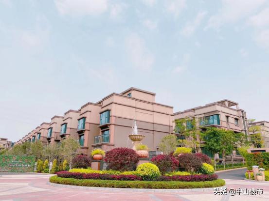 低密舒适人居,低密品质人文大城