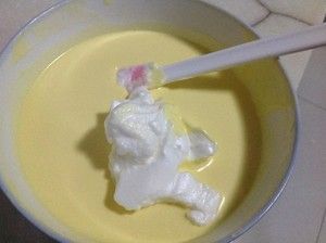 做蛋糕的黄油奶油应该怎么保存,蛋糕奶油做好怎么保存才不会溶呢
