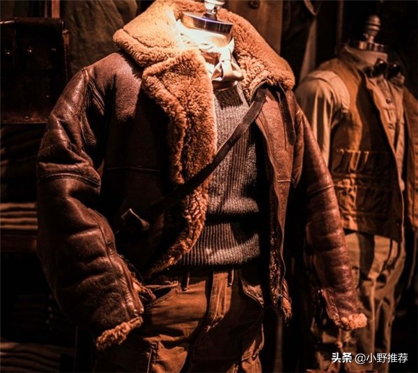 从陈冠希女儿与拉夫劳伦合照，讲RRL复刻牛仔裤等单品