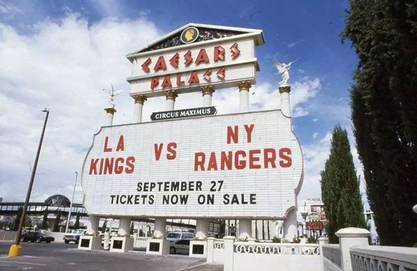 冰场上扔章鱼，开派对弄丢斯坦利杯……这些操作你见过吗？