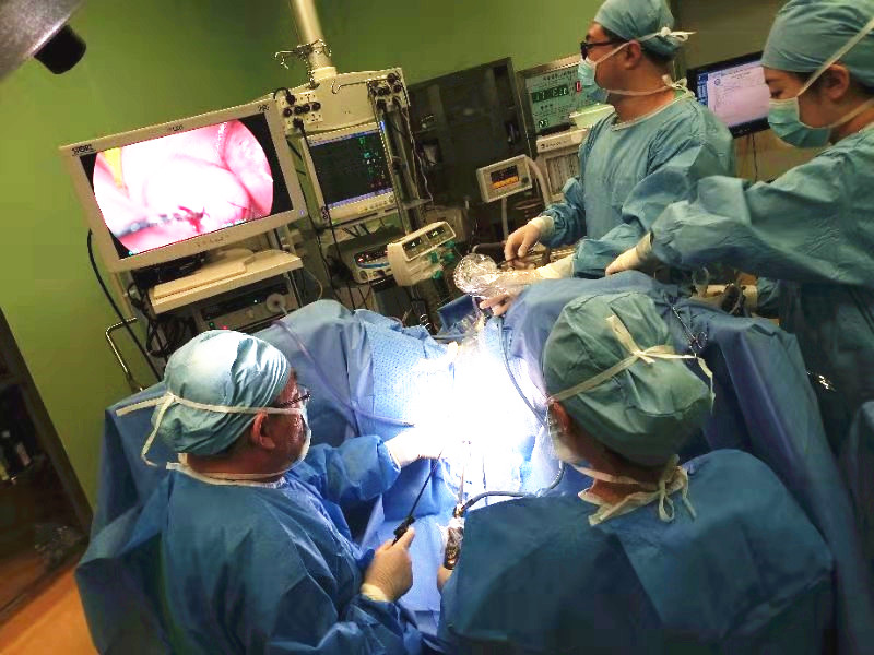 肿瘤在盆腔里破裂要紧不,肿瘤藏在膀胱前壁近颈口处