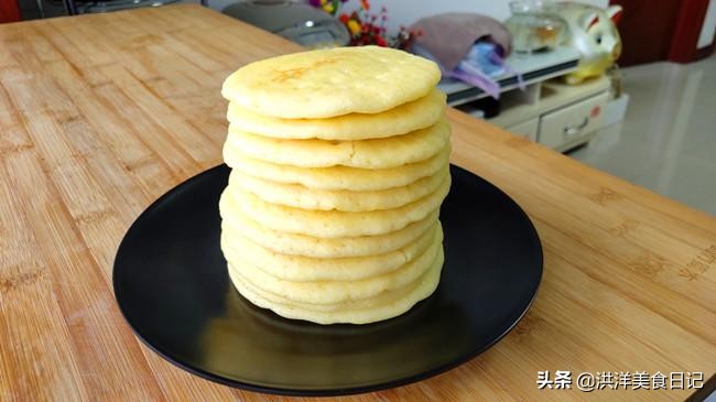 怎样做玉米面饼才好吃？洪洋悄悄告诉您，牢记这四点，小饼就是香