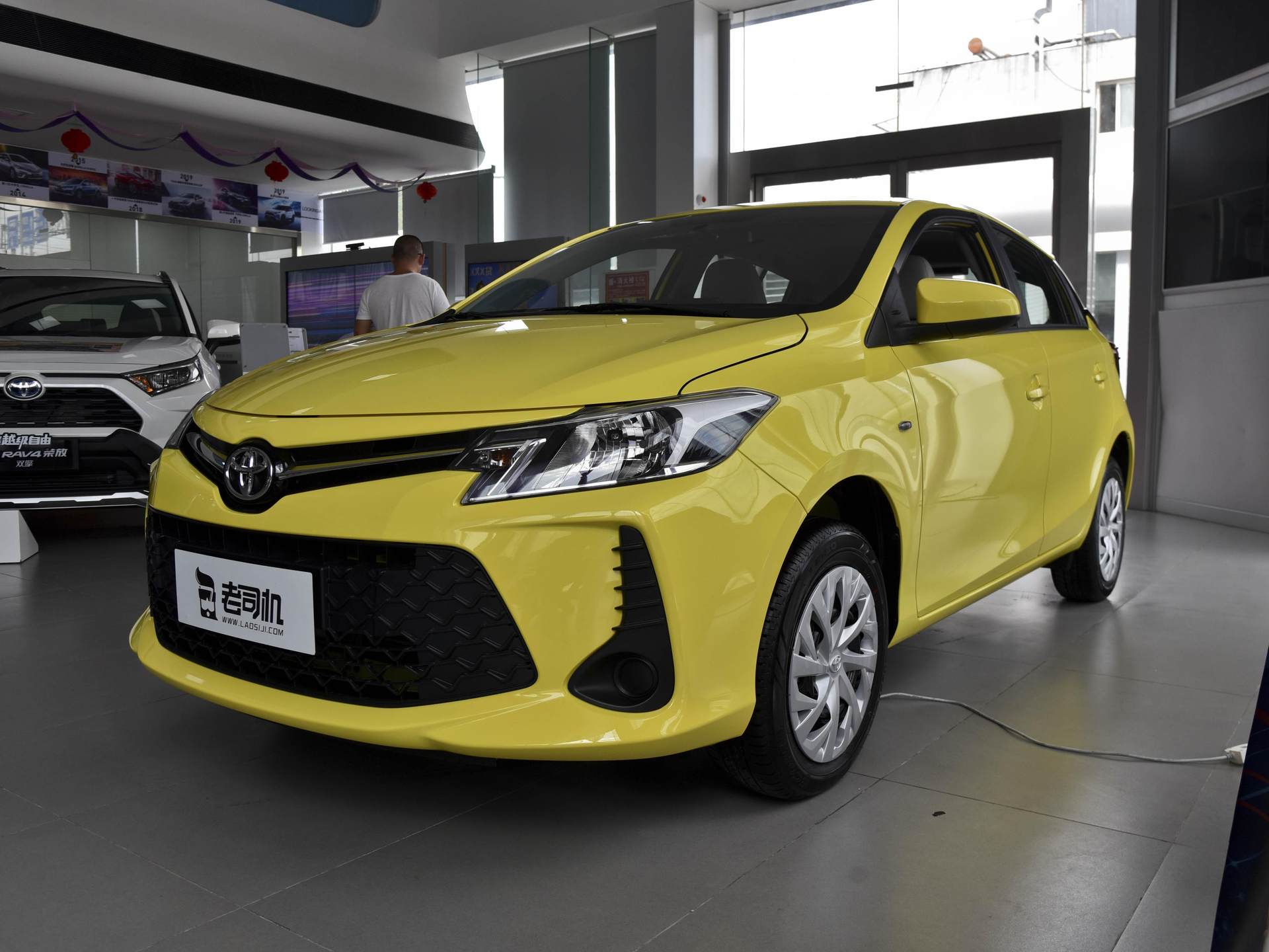 威驰fs油耗多少钱一公里,丰田的车性价比怎么样