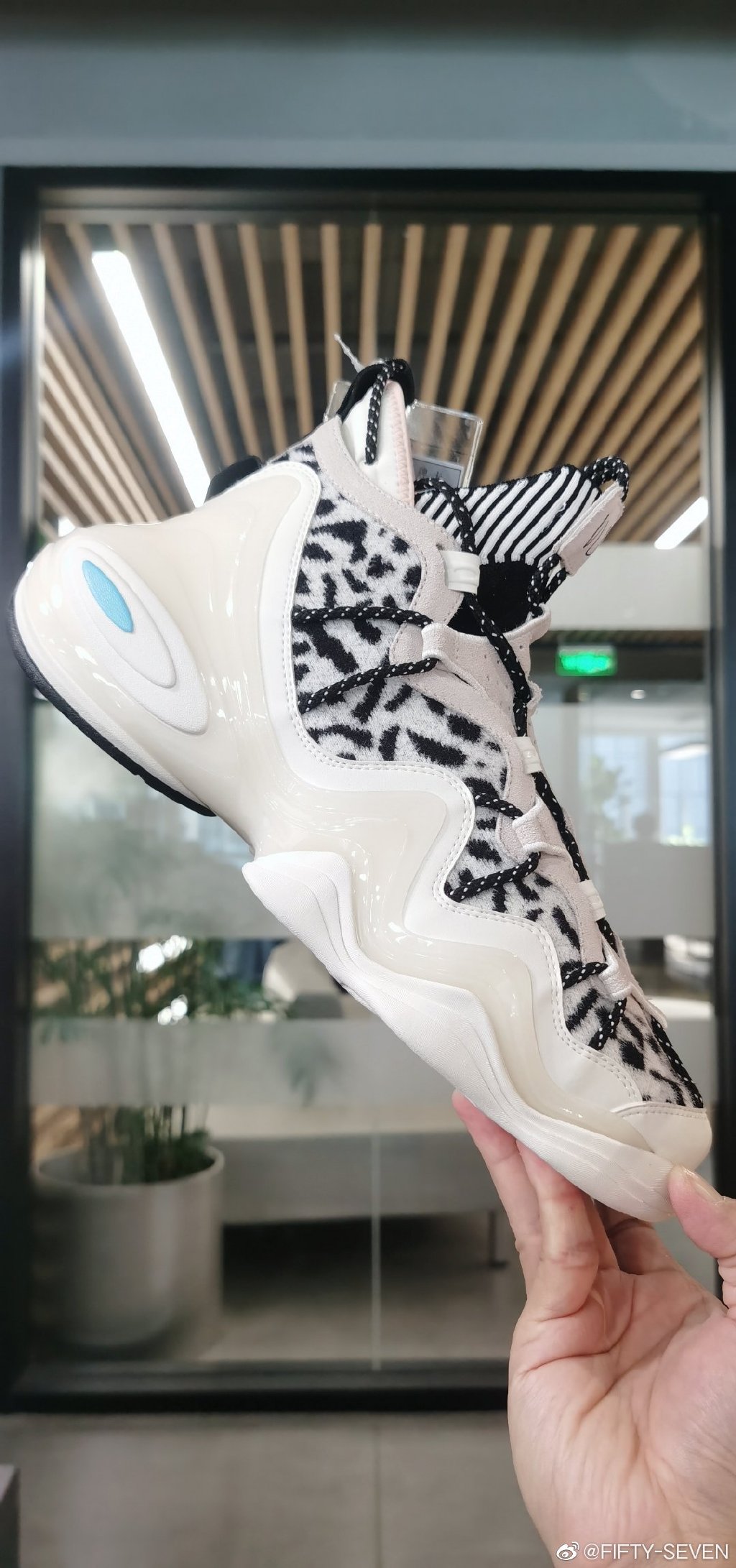 安踏新品系列鞋有哪些,安踏最新款的鞋是什么鞋