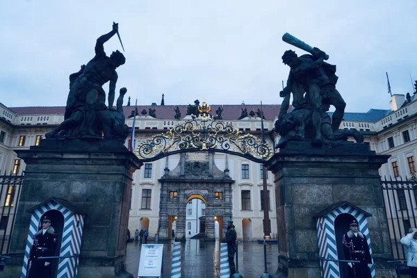 为什么布拉格是恋爱的城市,布拉格的城市图片