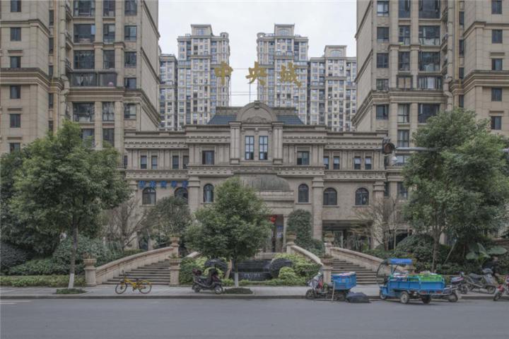 3年拍了400多个小区大门!温州这个摄影师这样说