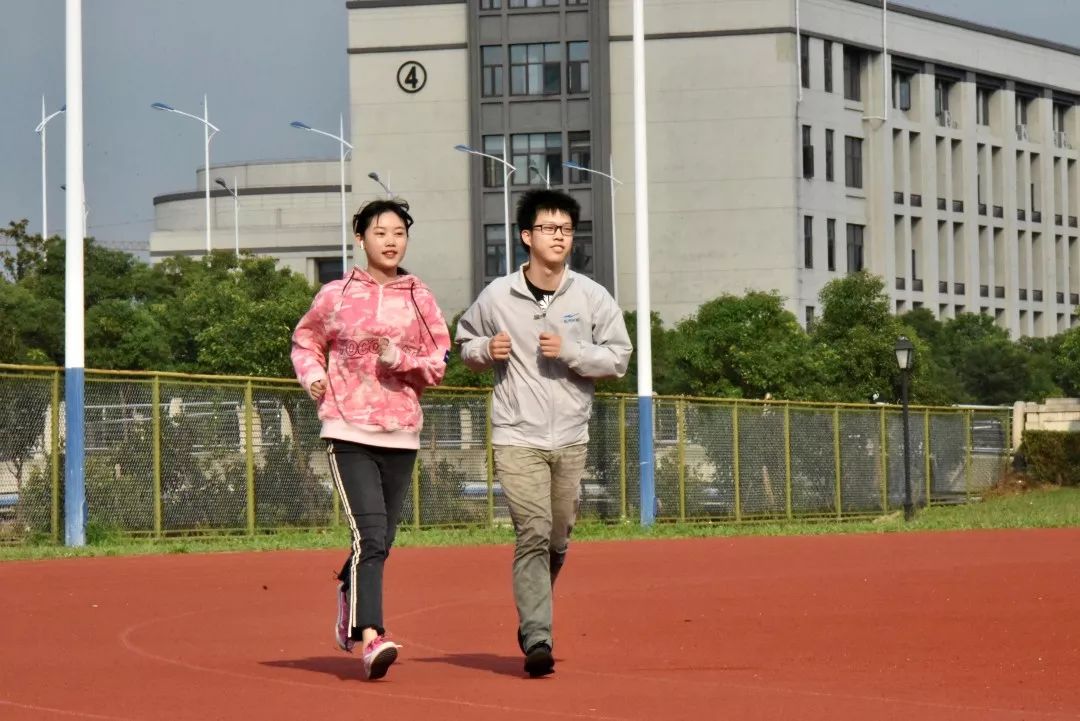 上海市晨跑团,沪上23所高校