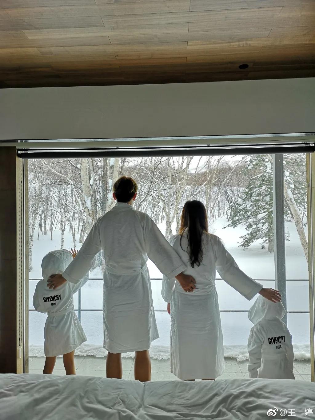 「早晚要认识」帅气逼人的国脚杨旭和他美艳女主持太太