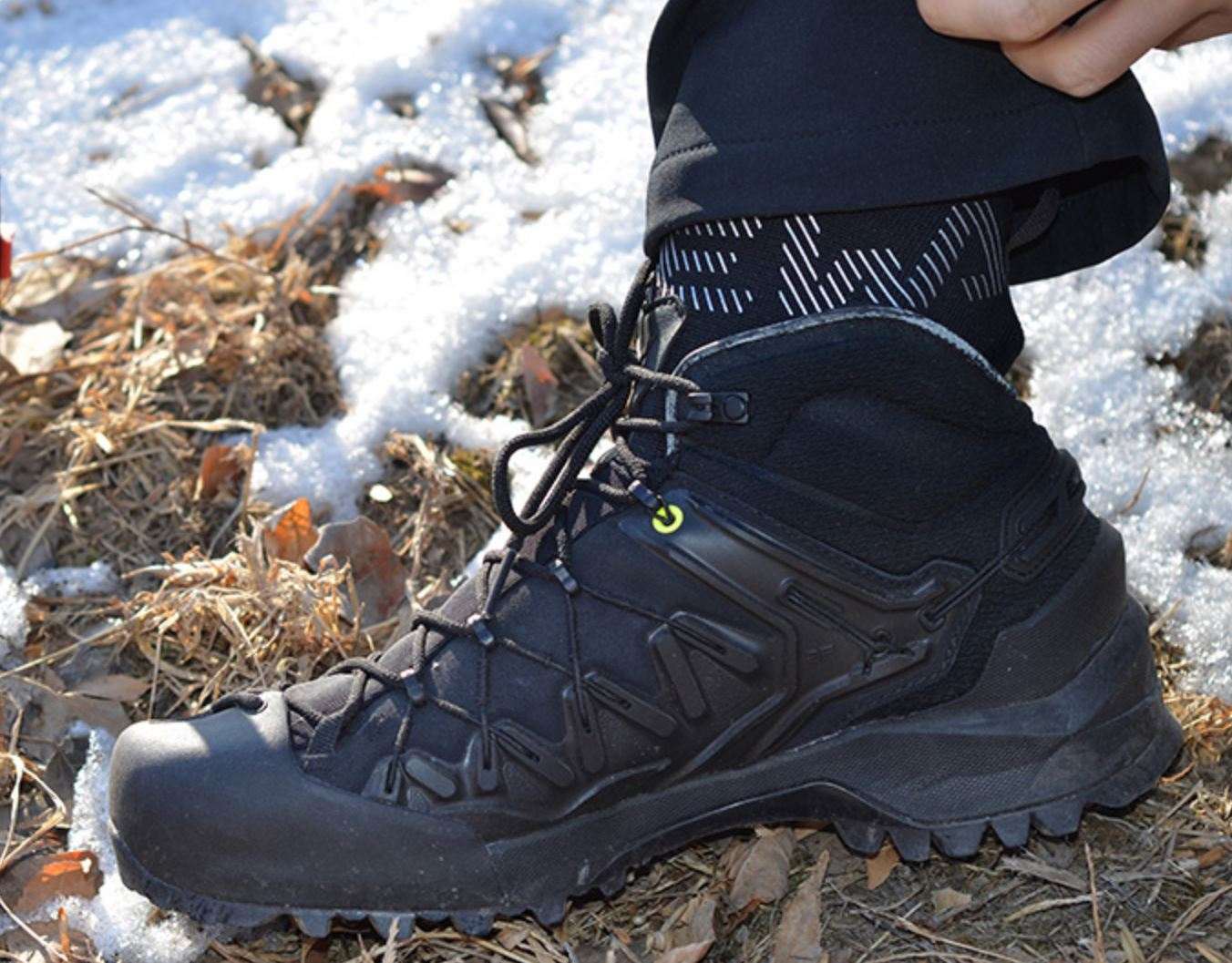 沙乐华户外鞋评测,沙乐华鞋子基础款