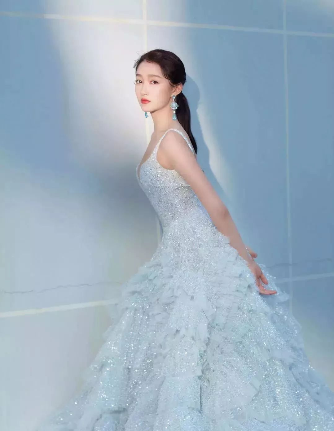 小骨架女生怎么养成,怎么样才能变成小鸟依人型的女孩