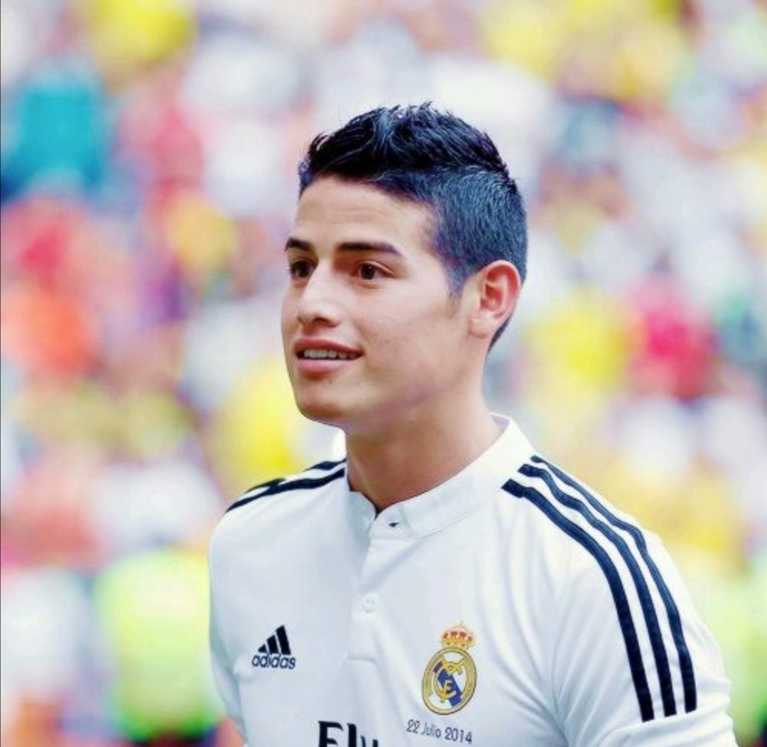 足坛十大颜值巨星,足坛十大颜值实力并存的球星