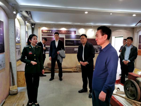 王健林一周之内到访天水、潮州、延安，透出怎样玄机