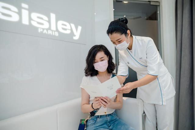 大牌美妆排名,这些大牌化妆品真的好用吗