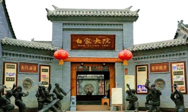 白鹿仓欢迎大家来白鹿仓观看直播,白鹿仓冰雪海洋旅游