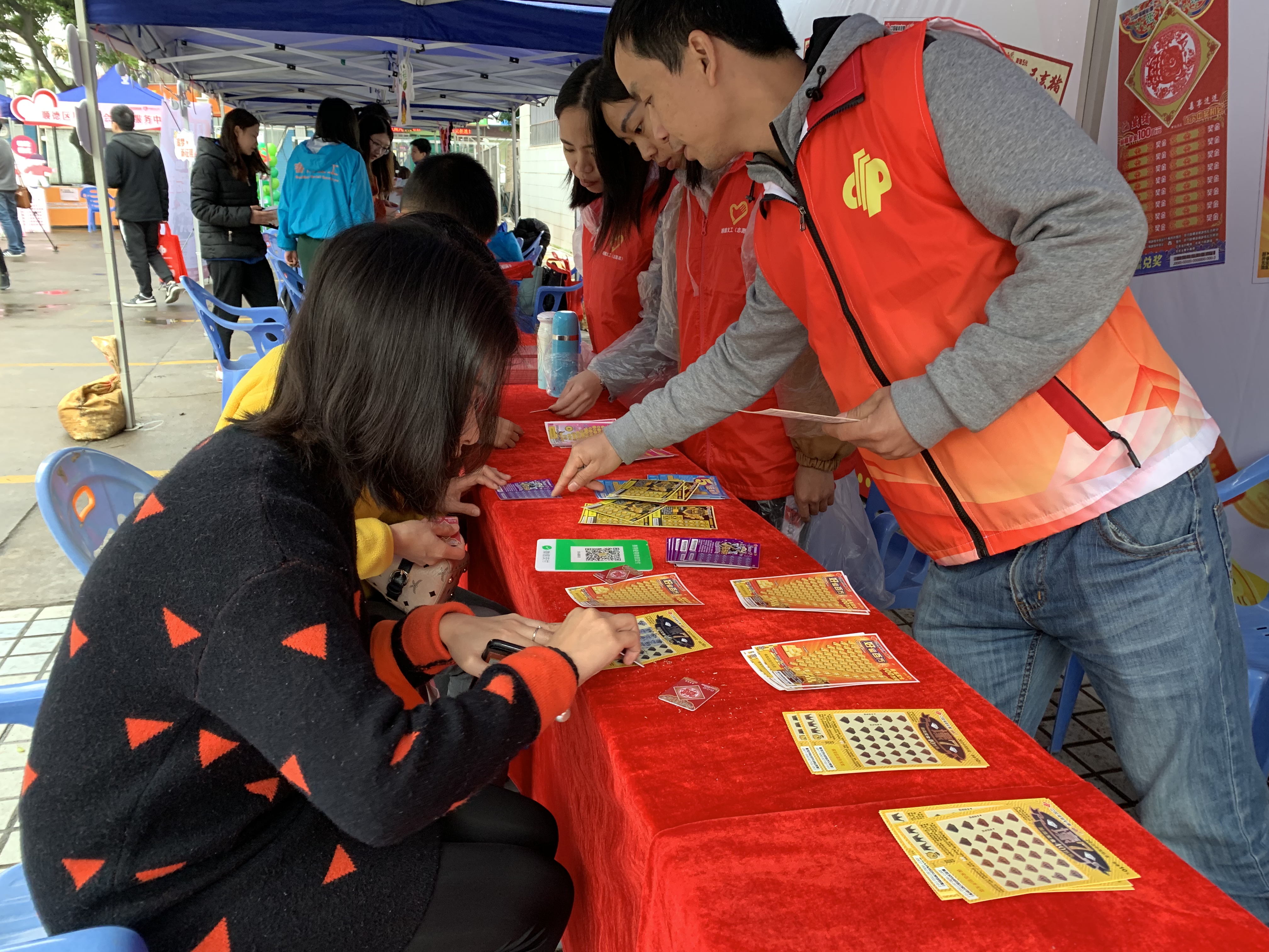为爱启动!社工服务进新台阶佛山顺德福彩在行动