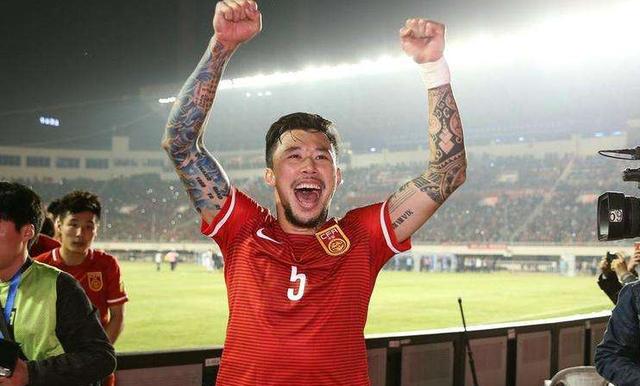 年轻时张琳芃身体素质,冯潇霆张琳芃球童