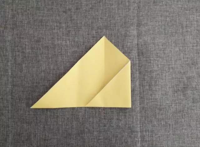 旺仔小泡芙幼儿折纸手工创意diy,折纸手工8-10岁简单的飞镖正方形