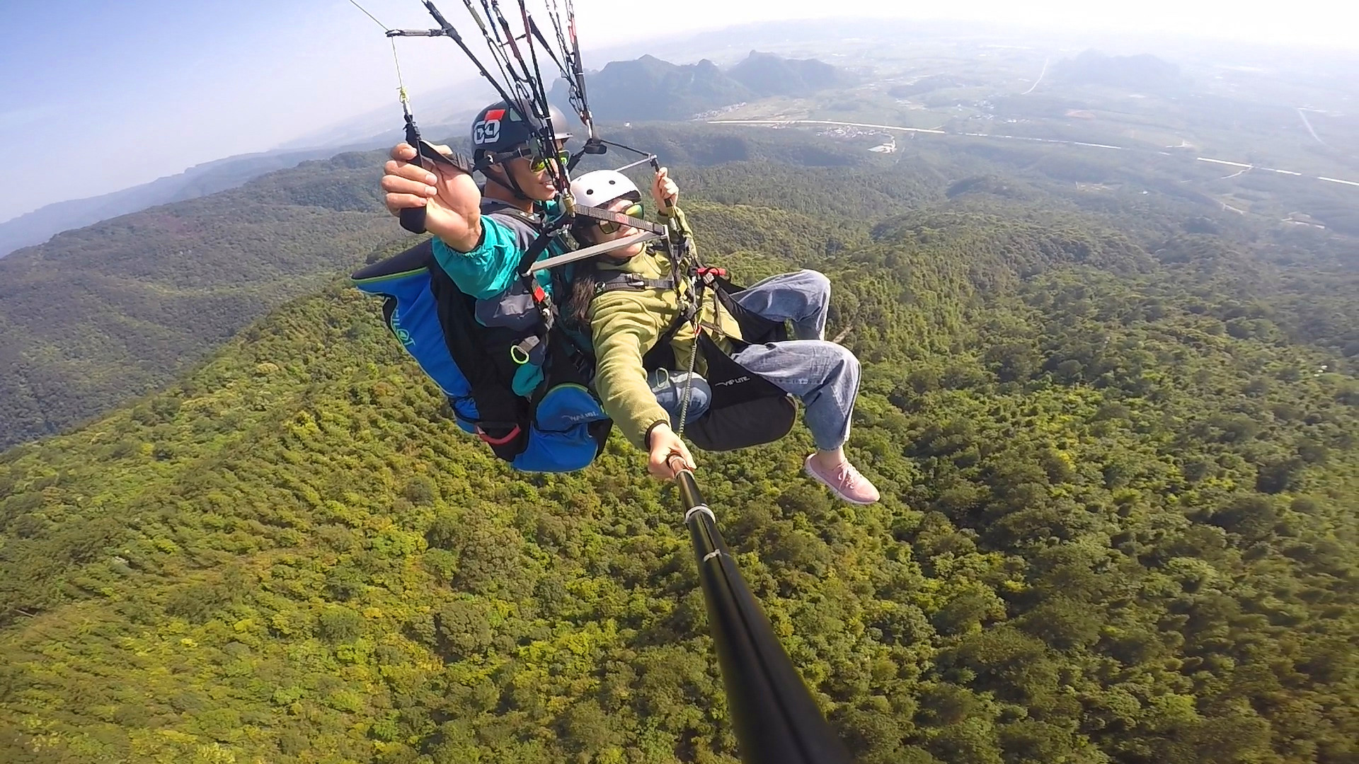 国内滑翔伞地点推荐,最适合滑翔伞的地方