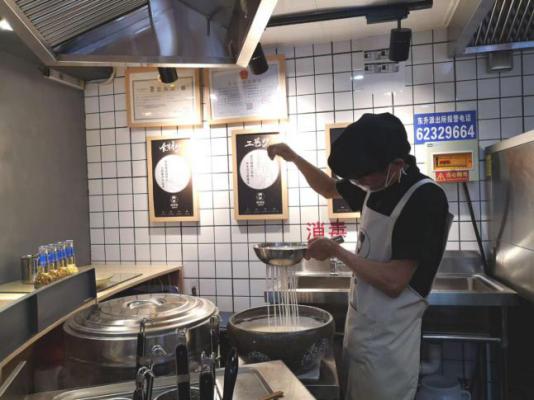 五道口宇宙第一美食街,家门口新开了一条网红美食街