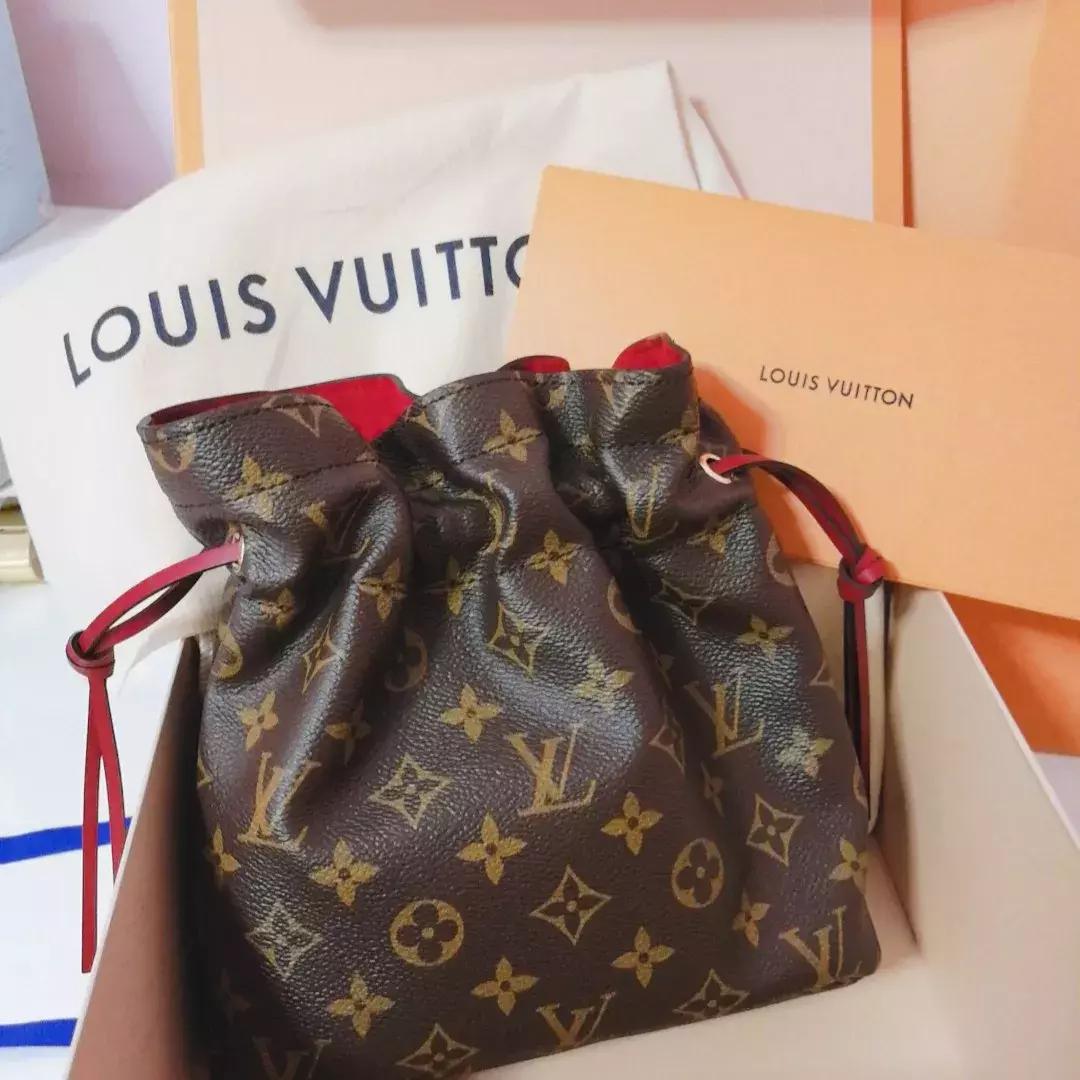 买lv的真实感受,lv买真的划算还是假的划算