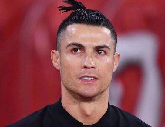 世界足球巨星c罗来深圳干嘛,世界足球先生c罗身价