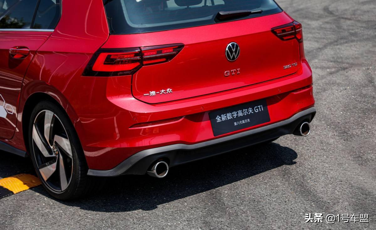 试驾高尔夫gti2021,高尔夫gti赛道狂飙