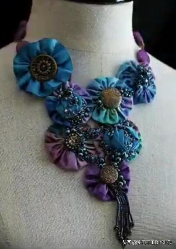 颈饰diy教程,漂亮的颈部装饰品