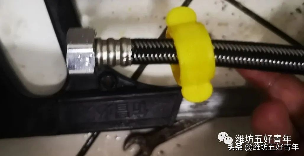 三角阀换阀视频教程,换三角阀技巧