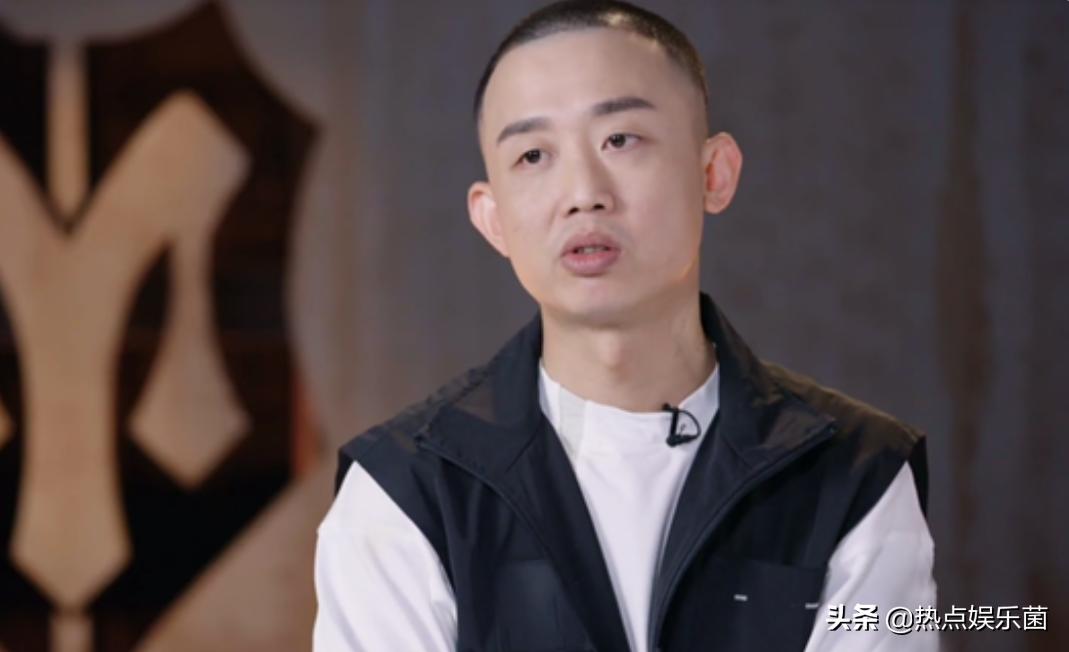 披荆斩棘的哥哥gai和陈小春哪一期,披荆斩棘的哥哥gai跟谁一起入场