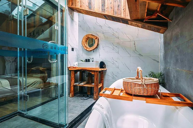 青城后山最好的观山景的民宿,青城山脚下民宿